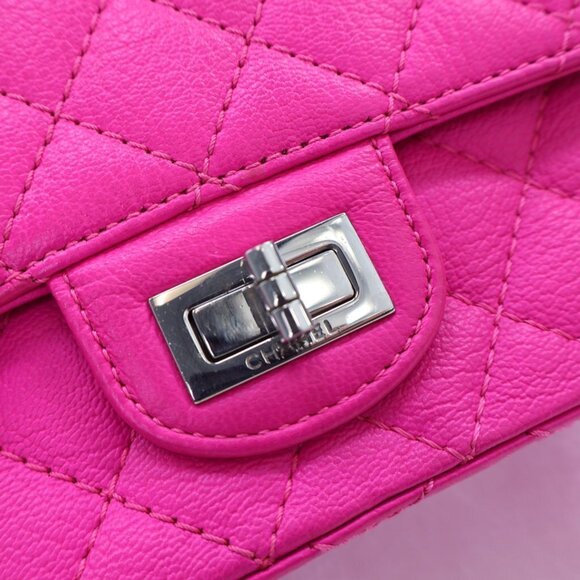 Chanel Goatskin Reissue 2.55 Flap Bag 224 - Picture 4 of 16